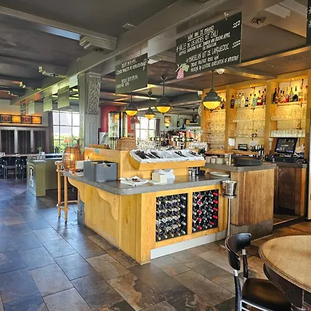 Café Brasserie Het Heerenhuis Couette-café Het Kalf