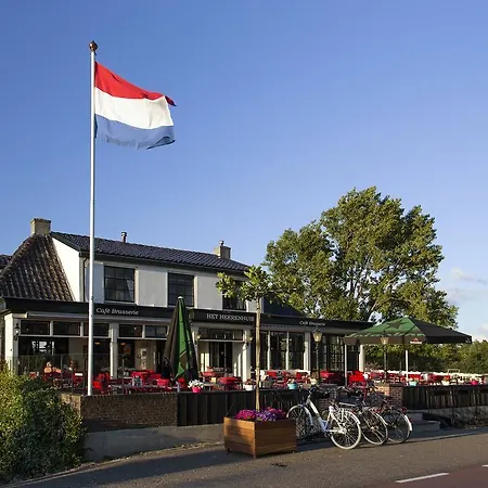 Café Brasserie Het Heerenhuis 3*