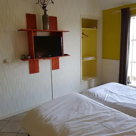 Frühstückspension Cafe Brasserie Het Heerenhuis 3*