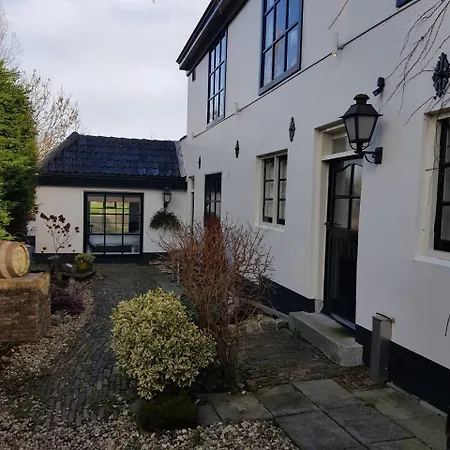 Cafe Brasserie Het Heerenhuis 3*