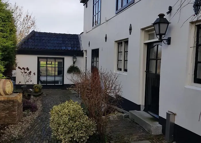 Café Brasserie Het Heerenhuis 3*